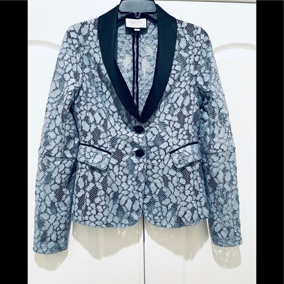 Sold🎈ALEXIS lace blazer S - Picture 5 of 8